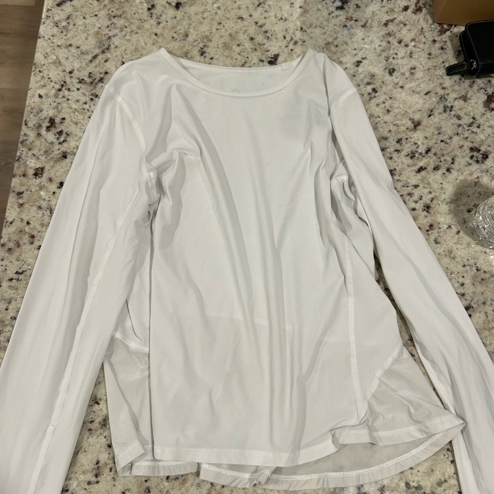 Lululemon Athletica White  Long Sleeve Tee with Back Ruffle
